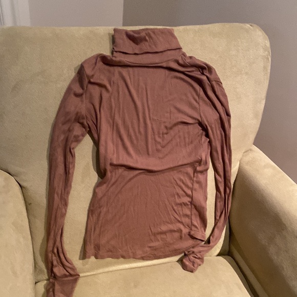 SUNDAY BEST XS - Picture 2 of 4